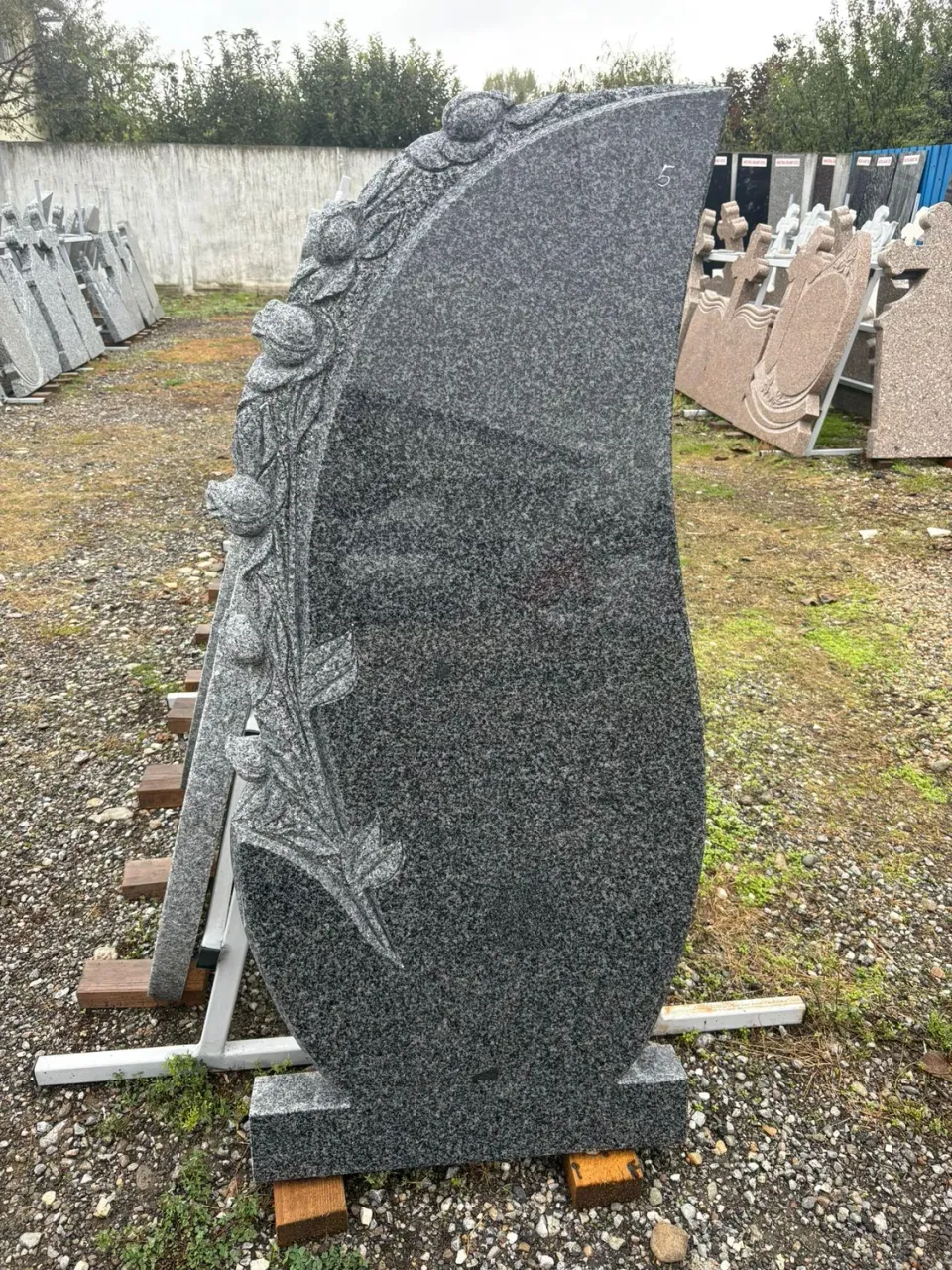 Marmura Granit GN18 cruce granit negru
