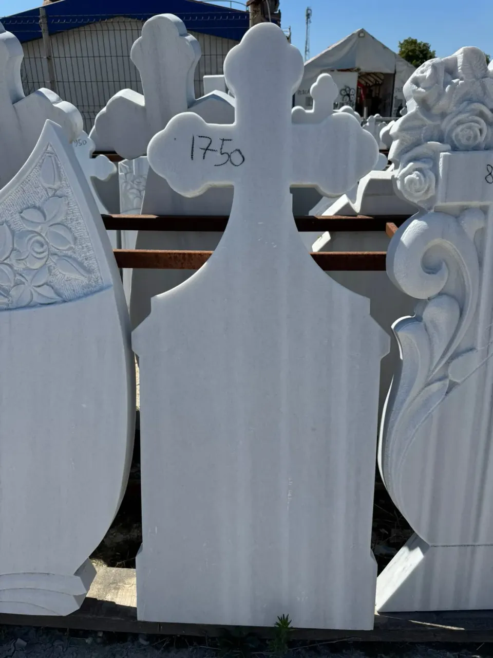 eMonumente EM 069 monument funerar