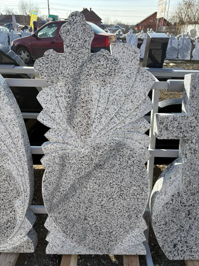 MARMURA GRANIT GG3 cruce funerara granit gri cu vaze