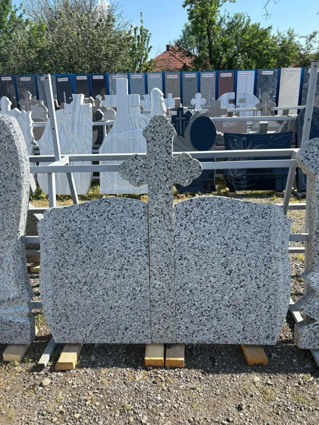 MARMURA GRANIT GG19 cruce funerara granit gri cu vaze