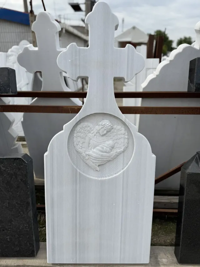 eMonumente EM 032 monument funerar