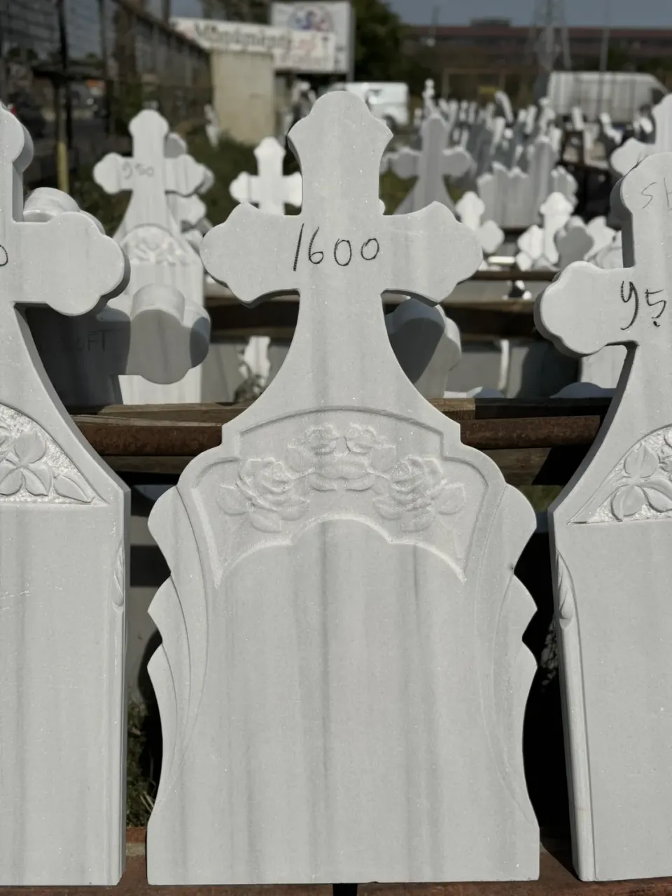 eMonumente EM 042 monument funerar
