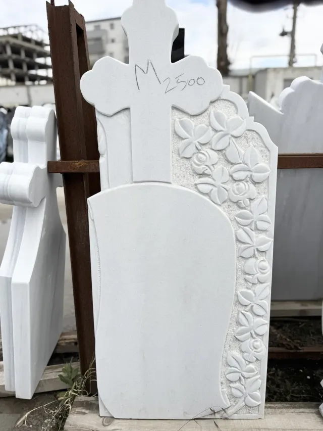 eMonumente EM 024 cruce funerara