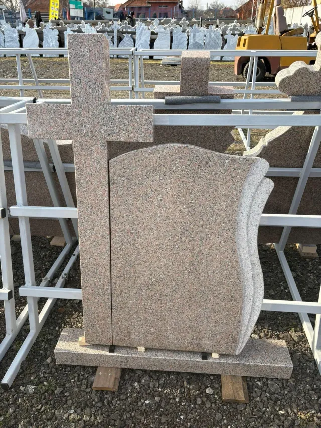 Marmura Granit GR8 cruce funerară granit roșu cu vaze