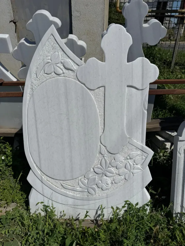 eMonumente EM 068 cruce
